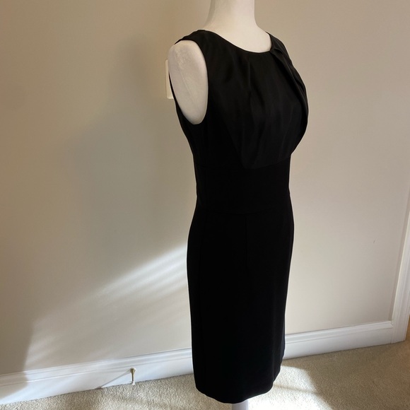 Trina Turk Black sheath dress - Picture 2 of 8